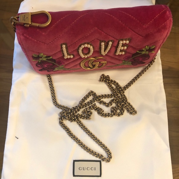 TWICE HOST PICK🥰❤️🥰Gucci Marmont Velvet Love Mini Shoulder Bag Pink - Picture 7 of 10